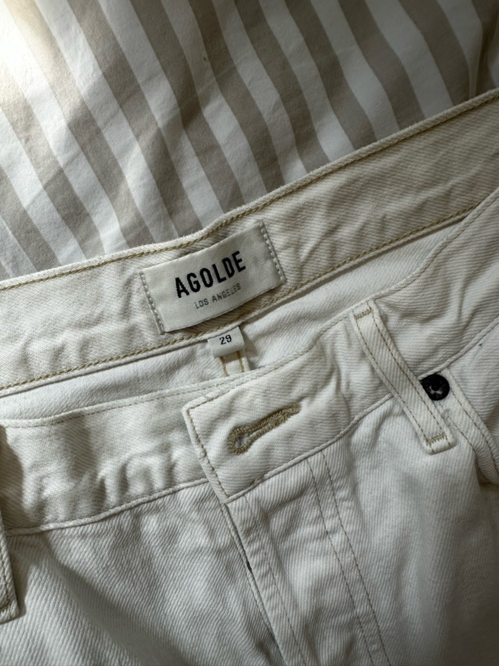 Agolde 90’s Pinch Waist in Drum - Picture 5 of 8